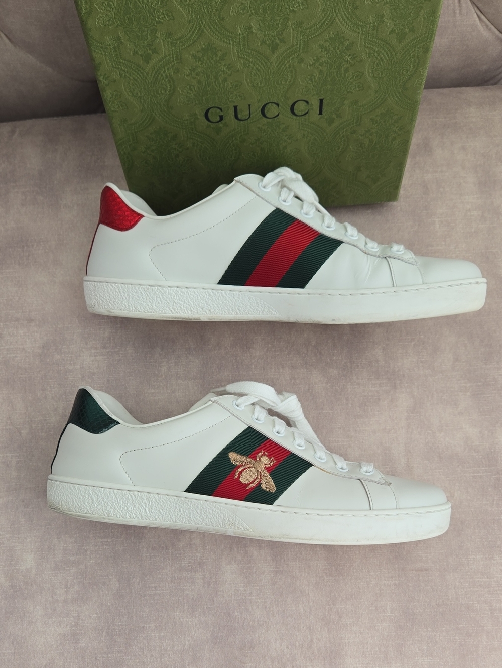 Gucci "New Ace Bee Embroidered" White Sneakers, Size 8.5 - Picture 3 of 13